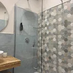 בית הארחה Da Delfina אנזיו