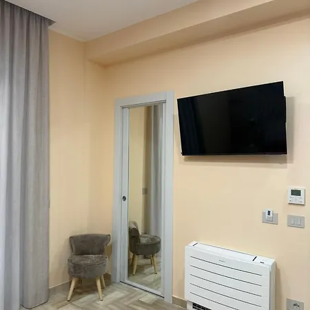 Da Delfina Άντζιο